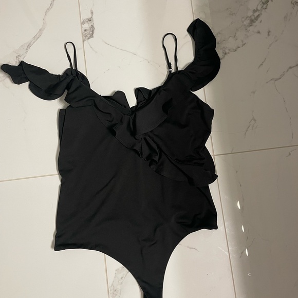 Leith Bodysuit - Picture 1 of 3